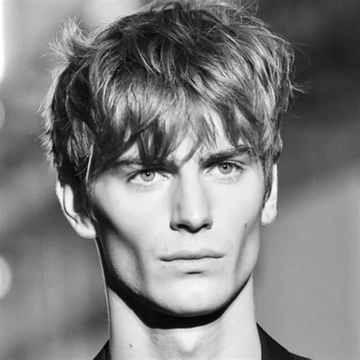 𝖆𝖊𝖘𝖙𝖍𝖊𝖙𝖎𝖈 on Instagram: "#modelface #model"