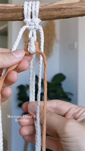 143K views · 1.4K reactions | Today's macrame inspiration  Berry knot #macrametutorial | Macrame Decor By Katerina | Facebook
