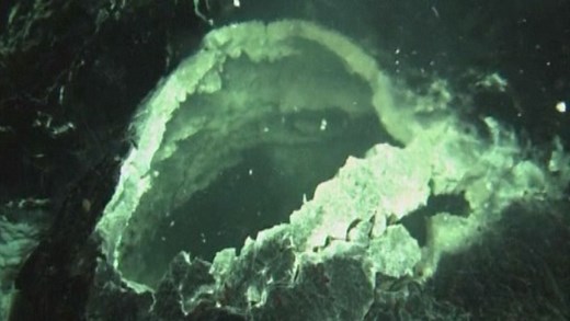 Vulkanausbruch unter Wasser