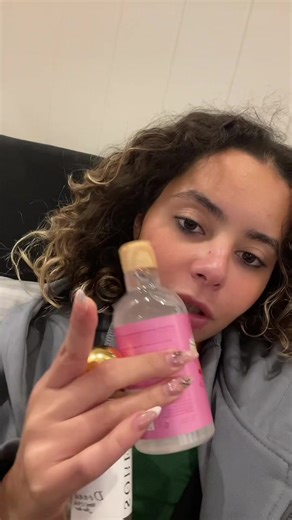 Layering those biscuity sweet babes together #nutshell #daras #sorella #donnaperfume #gourmandperfume