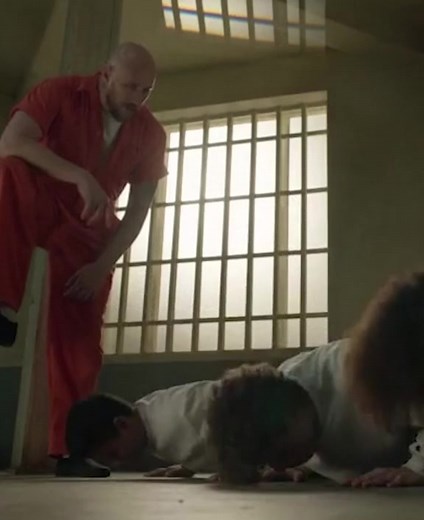 Os vídeos de pods.film (@pods.film) com traitor - Olivia Rodrigo