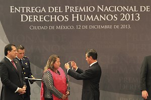 Entregan Premio Nacional de Derechos Humanos a Las Patronas
