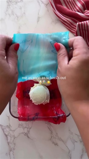 Fruit Roll Up Ice Cream Sandwich – Easy Summer Treat