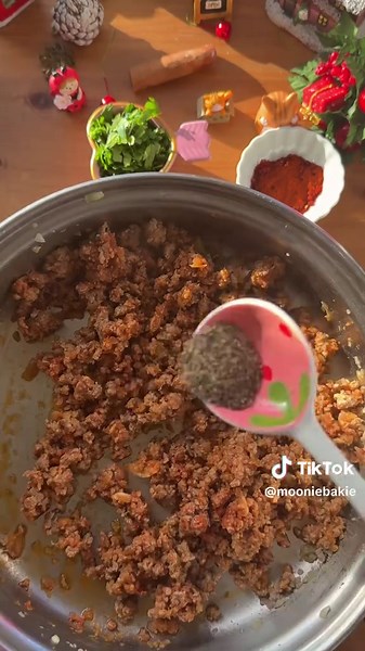 Easy Macaroni Béchamel Recipe with Ground Beef