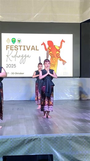 Tari kreasi daerah #shorts