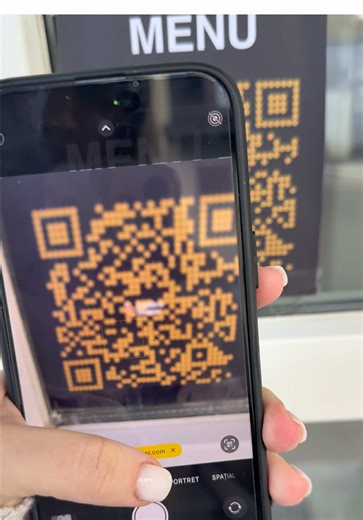 📲 QR-Code scannen & unser Menü entdecken oder direkt auf https://go.nordqr.com/golden-house/ CLICKEN 😋 📍 Neue Straße 12, 72202 Nagold #goldenhouse #goldenhousenagold #borek #deutschland #langos