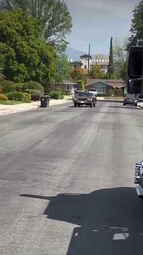 Mack 10 in his 2 door coupe 🔥 #strictly_lowlows #cadillac #fypage