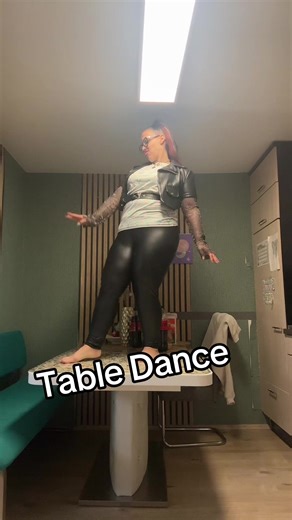 #dance #tabledance