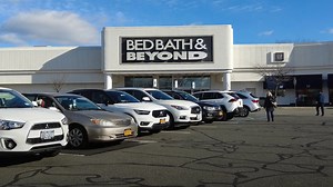 Bed Bath & Beyond Set To Reopen, Will Be Accepting Old Coupons