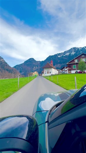 Exploring Switzerland: A Scenic Drive Through the Alps