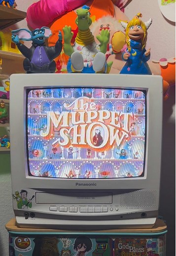 Muppet Show Fun: Nostalgic VHS Highlights