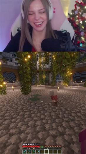 AzaleaPlays on Instagram: "the many uses of minecraft mods... #gaming #gamingclips #minecraft #minecraftclips #fyp #reelsviral #gamingreels #reels #minecraftreels"