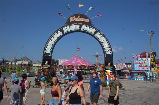 Could bird flu spread at state fairs? Here’s why health experts advise caution