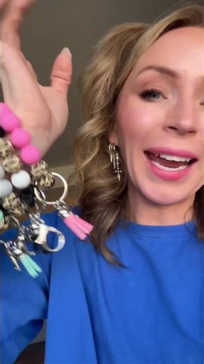 POV: Imagine never digging through your bag for your keys again 🐆✨ This leopard wristlet keychain