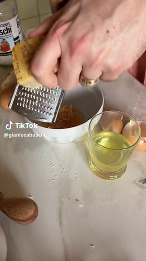 Delicious Linguini with Wasabi and Cheese Recipe