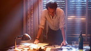 In a series-best episode, Perry Mason finds answers in a glass