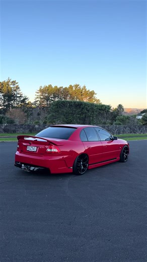 Finance from $180/week - NO DEPOSIT* Holden Clubsport HSV VY 2004 - 5.7L V8 🔥 Holden Clubsport available now 🔥 V8 Holden Clubsport up for grabs! Runs and drives mint, this beast never fails to turn heads! Message us today, these don’t stay on the market for long 🔥 Key Features: - 5.7L LS1 V8 engine - Automatic transmission - Fresh service, new WOF 6 months REGO - 170,000km - Exhaust system - Tinted windows, lowered - New 20” rims - New tyres all round - Tow Bar Price: $33,990 or from $180/wee