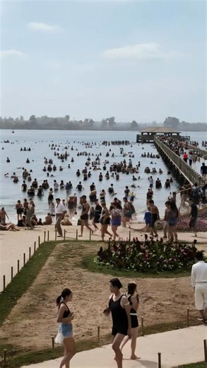 76K views · 559 reactions | “Sun-and-Segregation: How Fort Smallwood Park’s 1930s Beach Reflected Jim Crow Maryland Original and history in comments. #JimCrow #MarylandHistory #BeachSegregation #CivilRights #FortSmallwood #BaltimoreArea #Desegregation #PublicRecreation #ChesapeakeBayHistory #AfricanAmericanHeritage | SITE of OLD Baltimore | Facebook