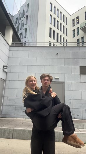 Vidéos de axelle (@axelle.brn) avec original sound - 🎱