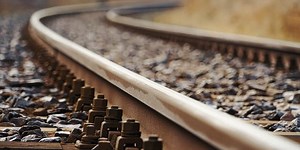 Drone crashes onto railway in Crimea, rail traffic suspended – Russian media