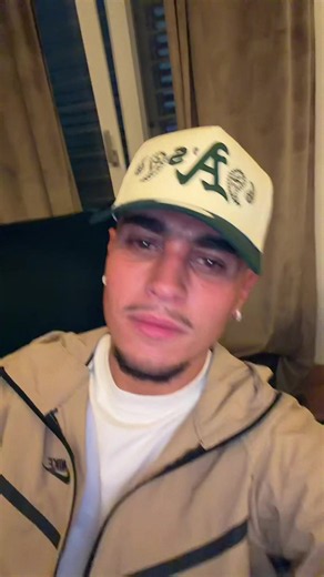 No Me Enamoro 'e Ninguna: Letra de la Canción de Trap