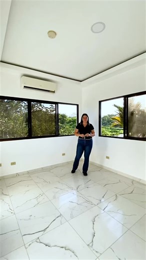 ¡ÚLTIMA OPORTUNIDAD! 🏢 📍¿Quieres vivir a 800m de la USMA y muy cerca del Federal Mall en un apartamento de 2 plantas? Ya solo nos queda una llave disponible.🔑 ✅Aplica con ingreso desde $3,000 ¡Escríbenos ya para agendar tu visita! | PH Brisas de La Colina