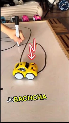 This Boy is Learning Driving as well as drawing with pencil | But How 😱🫡 #respect #shorts #ytshorts