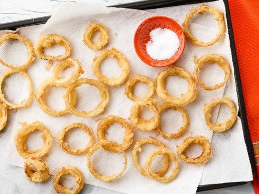 Cornmeal-Fried Onion Rings