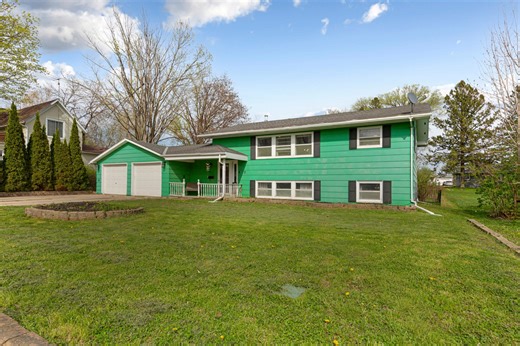 417 Warner Ave, Spring Valley, MN 55975 - MLS 7058494 - Coldwell Banker