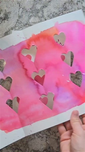 Valentine's Heart cards with watercolor! #artforkids #valentinesday #elementary #elementaryteacher