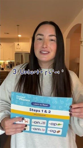 How to Help a Young Child Learn to Read (Ages 3–8) | Hooked on Phonics