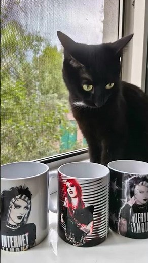 OMG Love this ❤️ #6arelyhuman #sassyscene #bloodbath #handsup #gmfu #fasternharder #scenecore