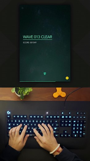 Ztype Gameplay with Logitech G213 Keyboard