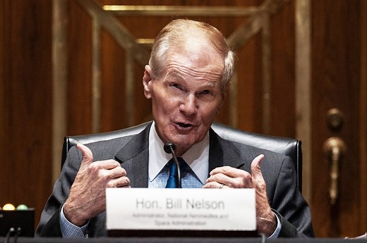 Ehi, il capo della NASA ha parlato degli alieni