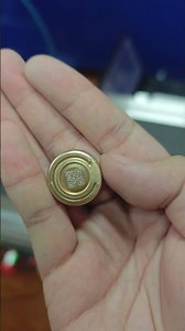 Flying fiber laser marking machine print QRcode on metal caps and serial number under metal caps