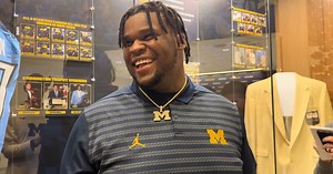 WATCH: Michigan LT Myles Hinton, DT Kenneth Grant meet with media pre-Indiana
