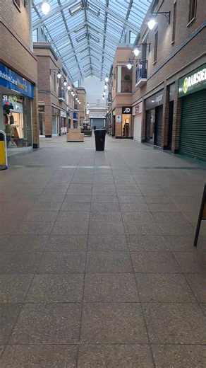 12K views · 74 reactions | WE'RE KICKING OFF THE RUN UPTO CHRISTMAS   WITH OUR FESTIVE SWEET CART‼️  It's full of christmas goodies and novelty ideas. Take a look  there might just be something that catches your eye. Perhaps a gift  樂 for a loved one,李 a friend or even secret santa !虜 六‍ | Sweet Allsorts confectionery | Facebook