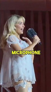 Singers Using the Coolest Microphones on Stage!