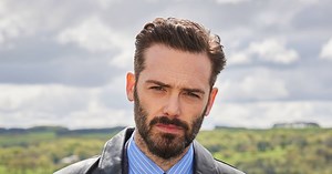 Vera star David Leon's life off-screen from forgotten role to football career