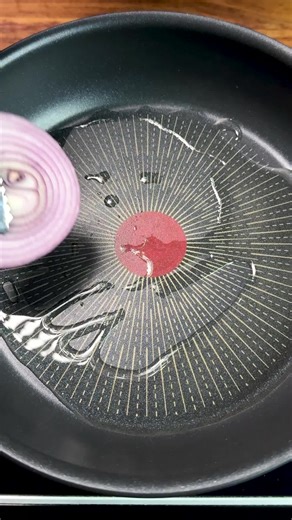 فيديوهات أنشأها Cooking With Asmr (@cookingwithasmar) باستخدام original sound - Cooking With Asmr