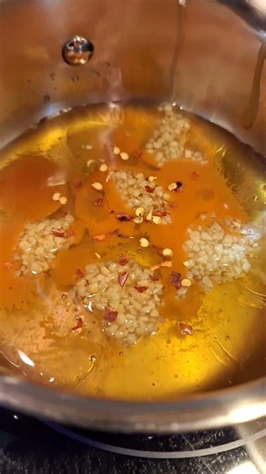 Best Hot Honey Recipe.... #hothoney #honey #food