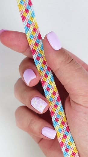 Woven bracelet tutorial is out now ✨ #friendshipbracelets #bracelettutorial #knotwithme