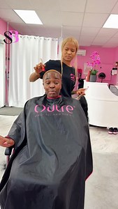 Frontal Wig Install lessons 🫶 . . #stylingtips #wigstyling #wiginstalling #howtoinstallafrontalwig #installingawig #halfponytailwigstyles #explore #explorepage #viral #hairvideos #wigvideos #haircontent #fyp | ShenzyBeauty