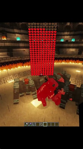 warden vs ravegers minecraft bettle #mimecraft #minecraftchallenge