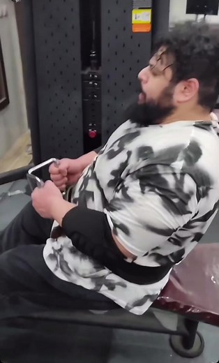 دستگه دیگه جواب نامیده#iraniantiktok #Iranianhulk #ufc #mma #dubai #motivation #gym #wickednbad #fightnight #uae #fighter #expo2020dubai #p7arenadxb