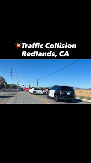 @hellofolks.media on Instagram: "🚨 Traffic Collision – Redlands, CA December 15, 2025 | 9:20 a.m. Emergency crews responded to a two-vehicle traffic collision in Redlands on Monday morning. The incident resulted in minor injuries, and no patients required transportation to a hospital. The scene was cleared after crews ensured the roadway was safe and all involved parties were evaluated. As the holiday season brings increased traffic and distractions, this serves as an important reminder to slow