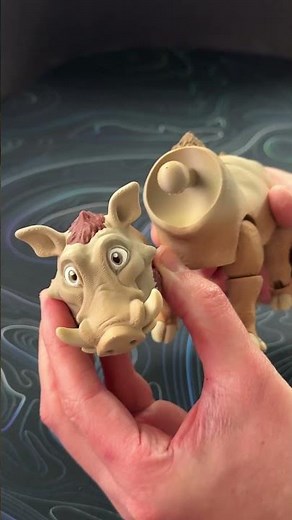 3D Printed Warthog! Articulated Figure!
