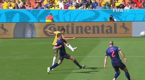 15 YEARS AGO TODAY 2006 WC GERMANY JAPAN VS AUSTRALIA 26': 0-1 84': 1-1 Tim Cahill 89': 2-1 Tim Cahill 90 2': 3-1 John Aloisi FIRST EVER WIN IN @fifaworldcup and first ever goalscorer ⚽🥊⛳ | Tim Cahill