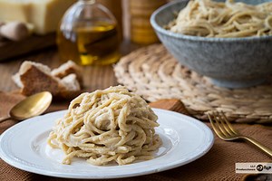 Pasta cacio e pepe, la versión original para disfrutar de pasta con queso y pimienta