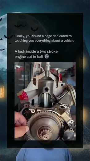 A look inside a two stroke engine cut in half ⚙️